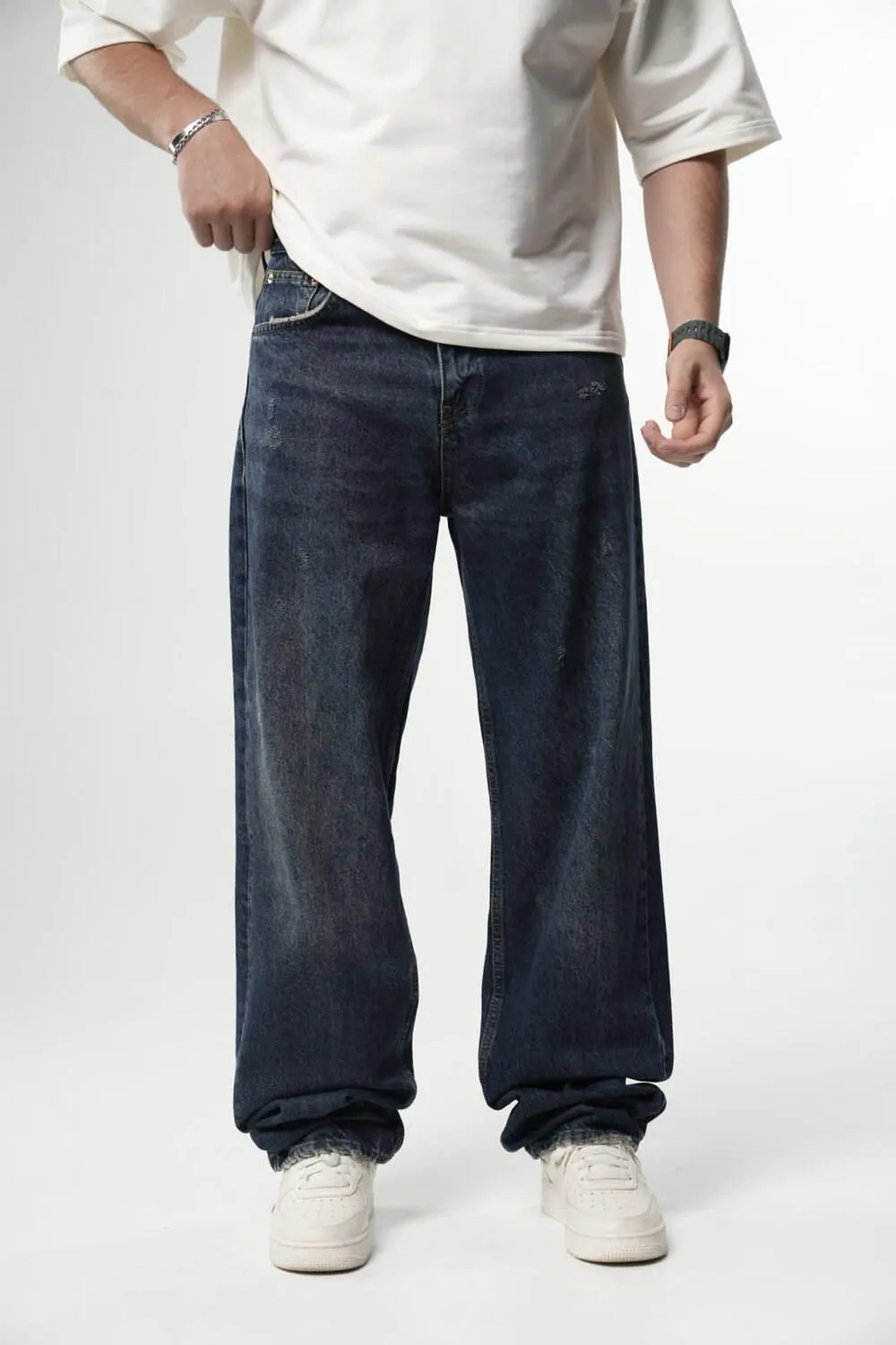 Straight Jeans