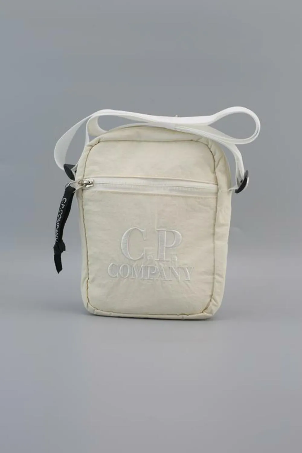 Месенджер C.P Company Embroidery