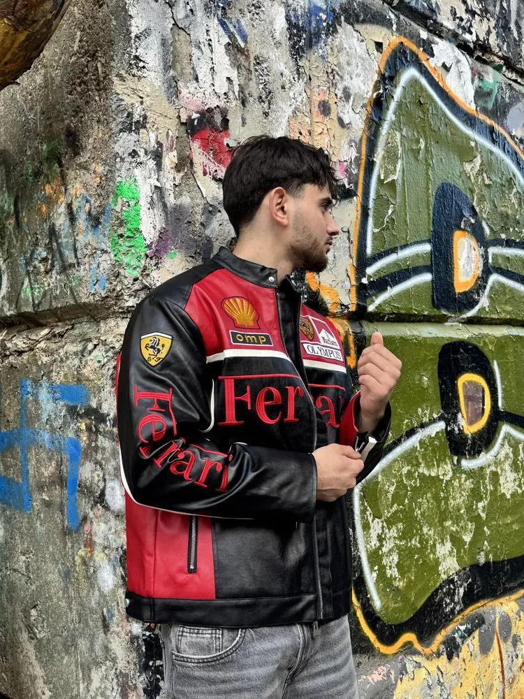 Кожанка Ferrari