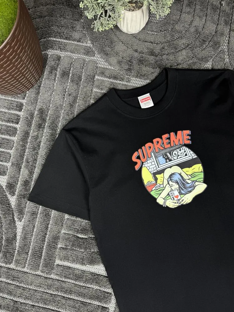 Футболка Supreme Bedroom
